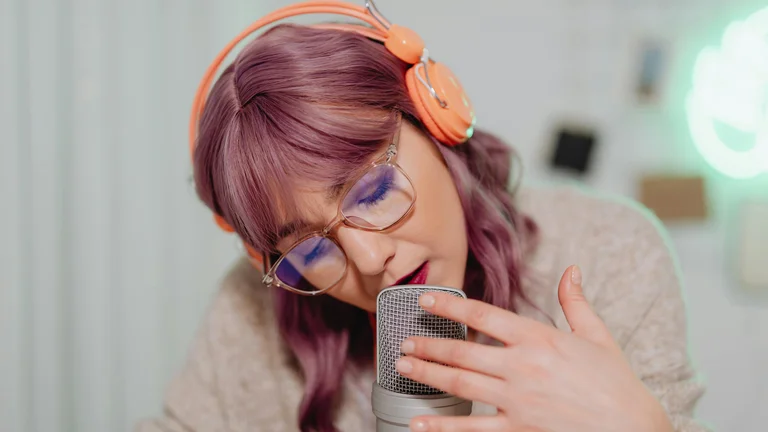 A Influência do Autotune e a Voz 'Perfeita'