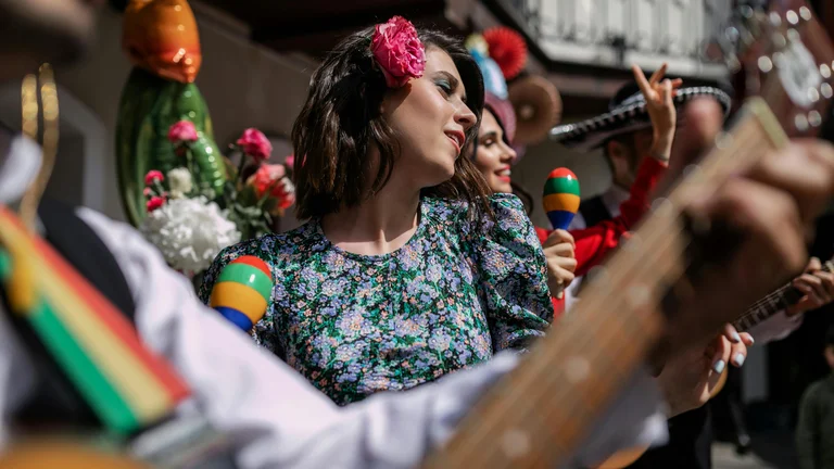 A Influência da Música Latina no Pop Mundial